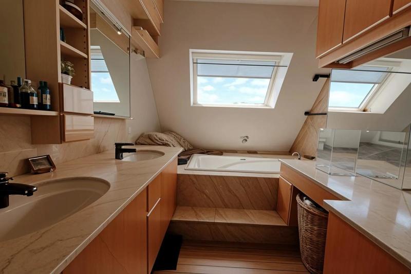 Duplex - 98 m² - 5 pièces