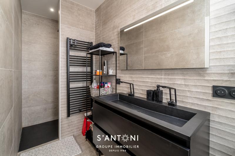 Maison - 142 m² - 5 pièces