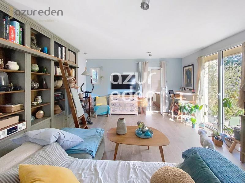 Maison - 94 m² - 4 pièces