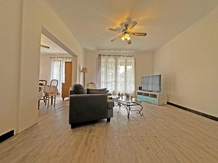 Appartement - 87 m² - 4 pièces