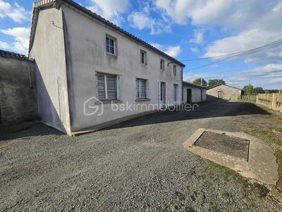 Maison ancienne - 98 m² - 5 pièces