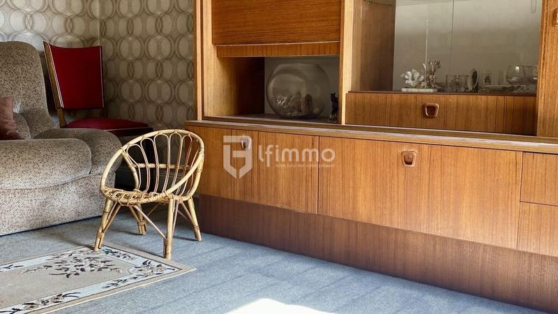 Appartement - 86 m² - 5 pièces