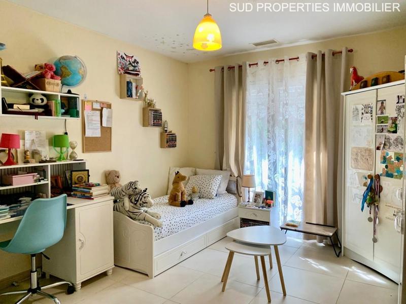 Villa - 161 m² - 5 pièces