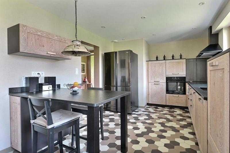 Maison - 160 m² - 7 pièces