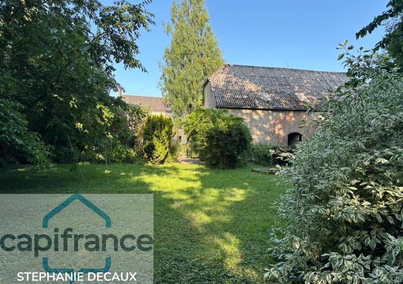 Maison - 315 m² - 13 pièces