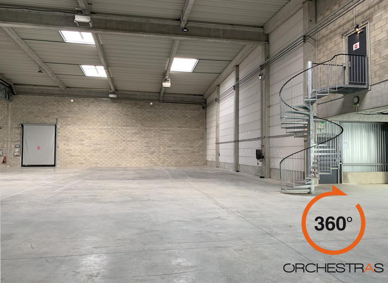 Local d'activités - 3 290 m²