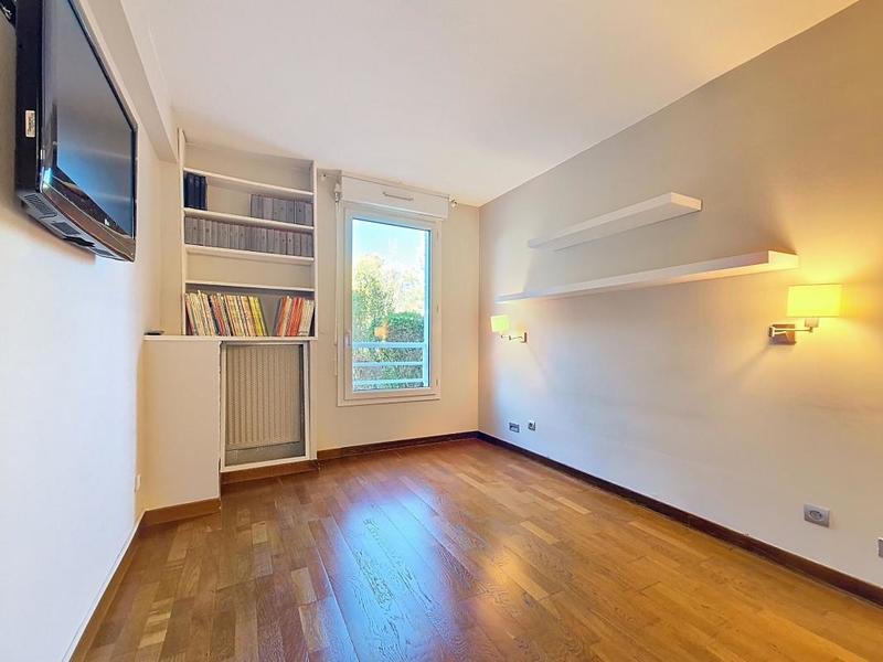 Appartement - 76 m² - 4 pièces
