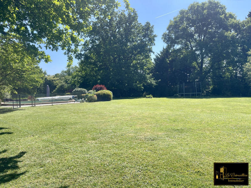 Maison ancienne - 268 m² - 11 pièces