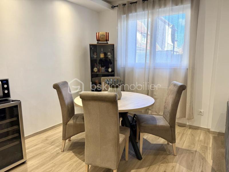 Maison - 103 m² - 5 pièces