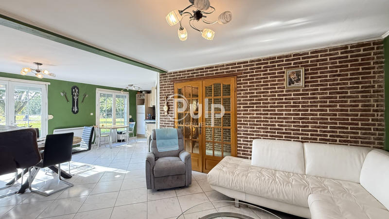 Maison traditionnelle - 110 m² - 4 pièces