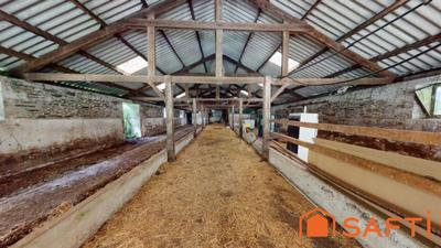 Propriété - 360 m² - 11 pièces