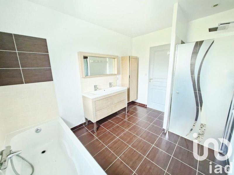 Maison - 120 m² - 6 pièces