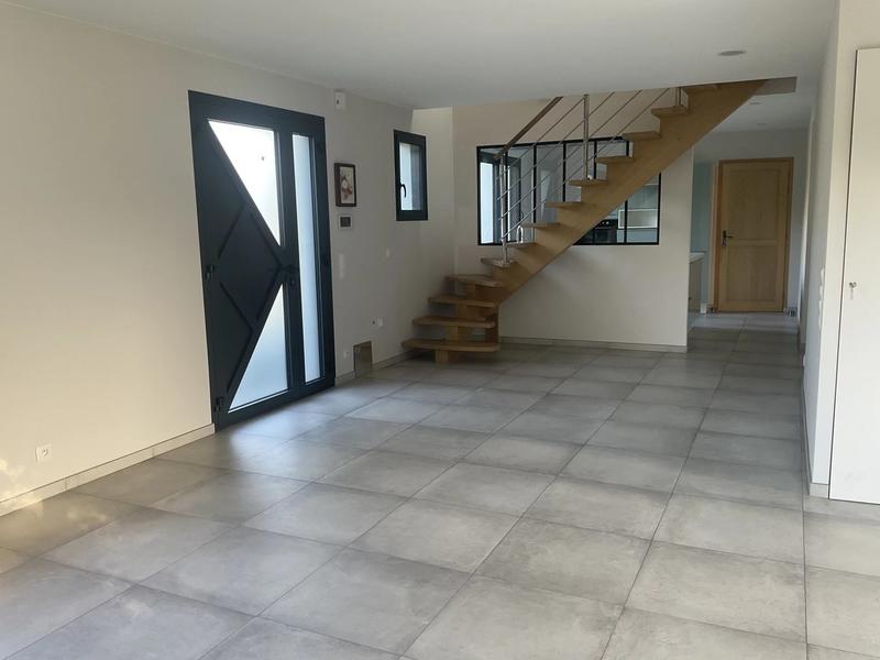 Maison - 187 m² - 6 pièces