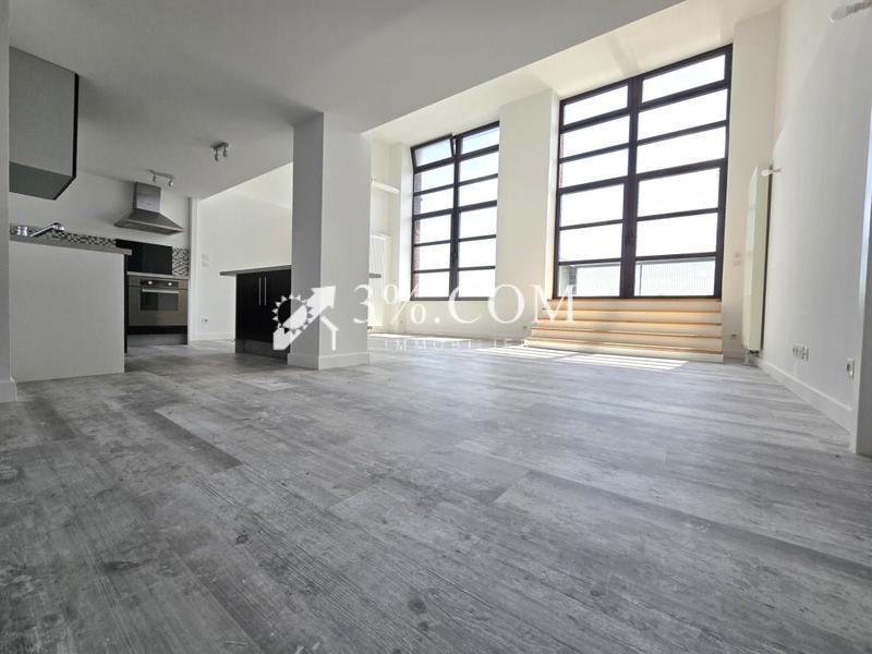 Loft - 133 m² - 4 pièces