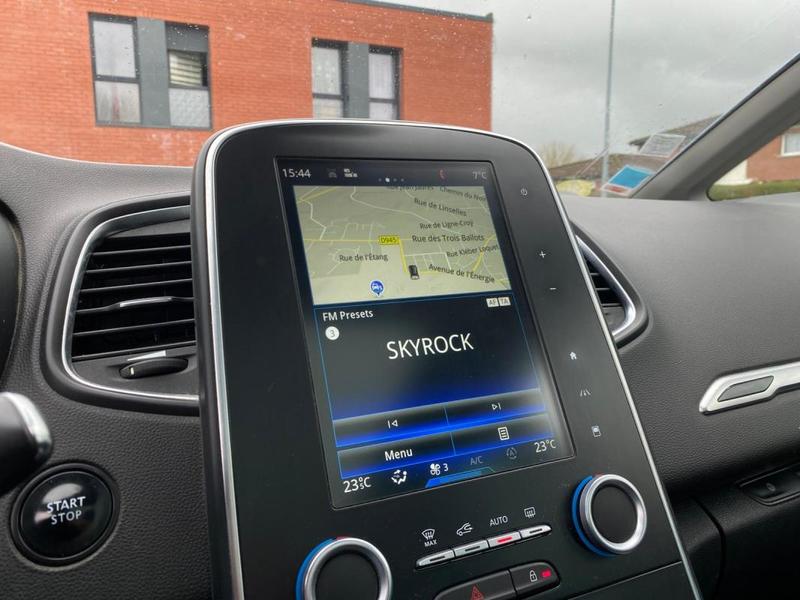 Renault Grand Scénic 1.6dci 130cv 7places Carplay/Toit Pano/Camera/Attelage
