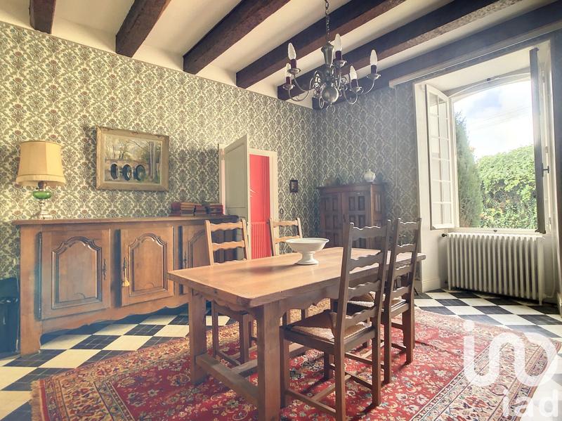 Maison - 259 m² - 10 pièces