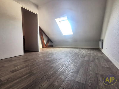 Appartement - 75 m² - 4 pièces