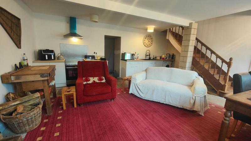 Maison - 143 m² - 6 pièces