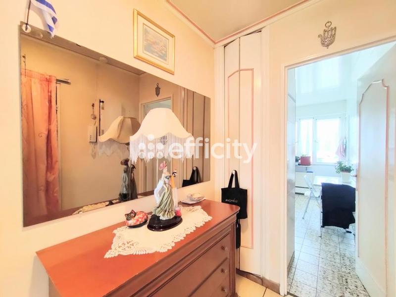 Appartement ancien - 105 m² - 5 pièces