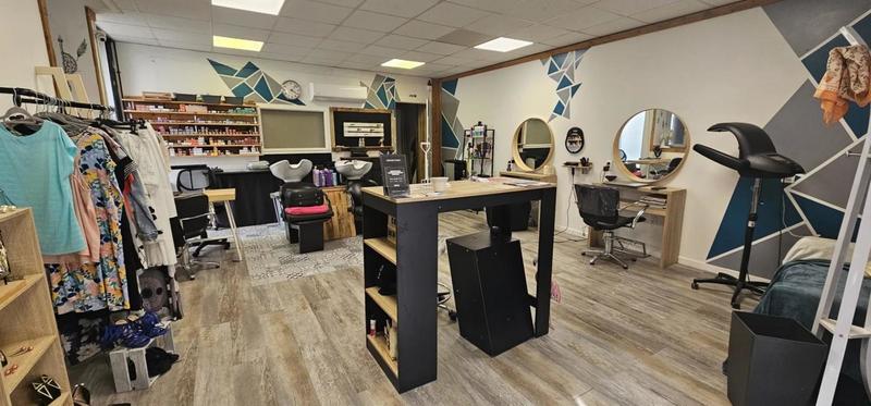 Beauté / Bien-être - 80 m² - 3 pièces