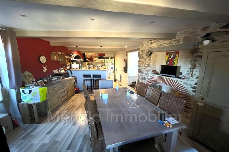 Maison de village - 107 m² - 4 pièces