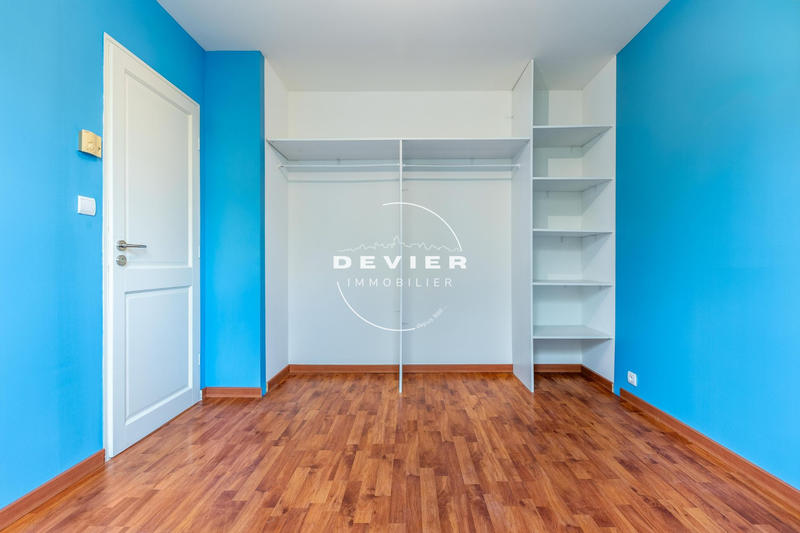 Villa - 140 m² - 5 pièces