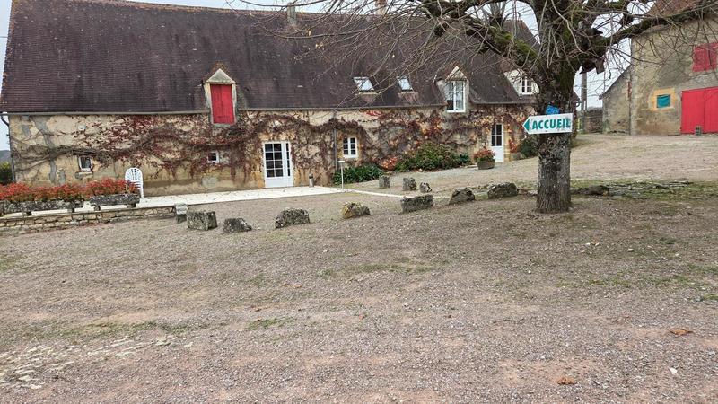 Propriété - 540 m² - 19 pièces