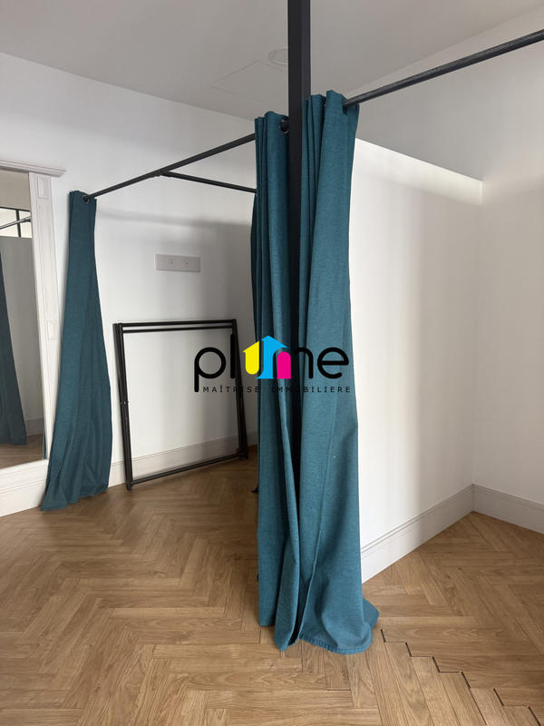 Local commercial - 100 m²