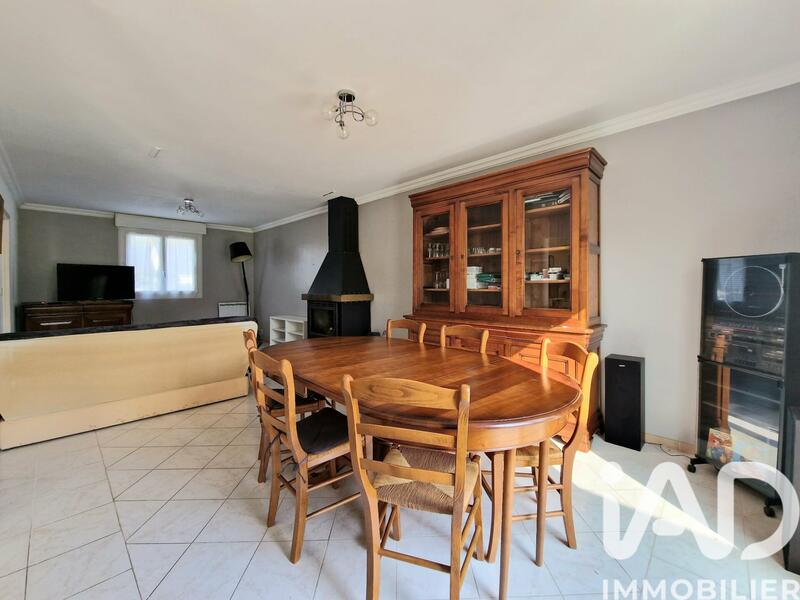 Maison - 134 m² - 8 pièces