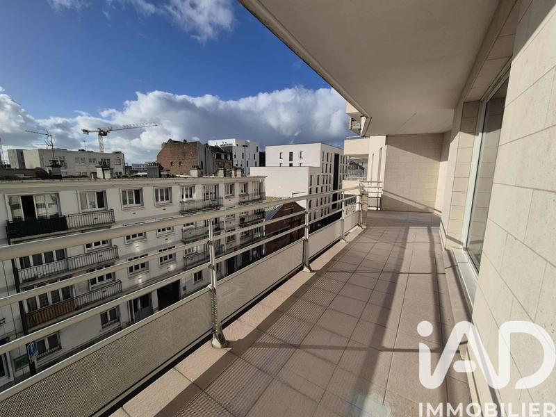 Appartement - 90 m² - 5 pièces