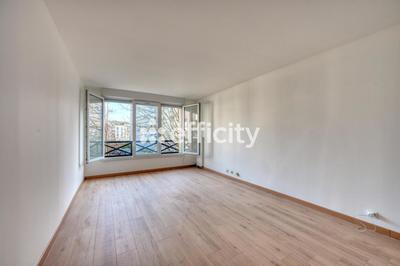 Appartement - 89 m² - 4 pièces
