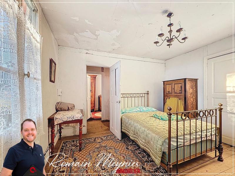 Maison - 105 m² - 4 pièces