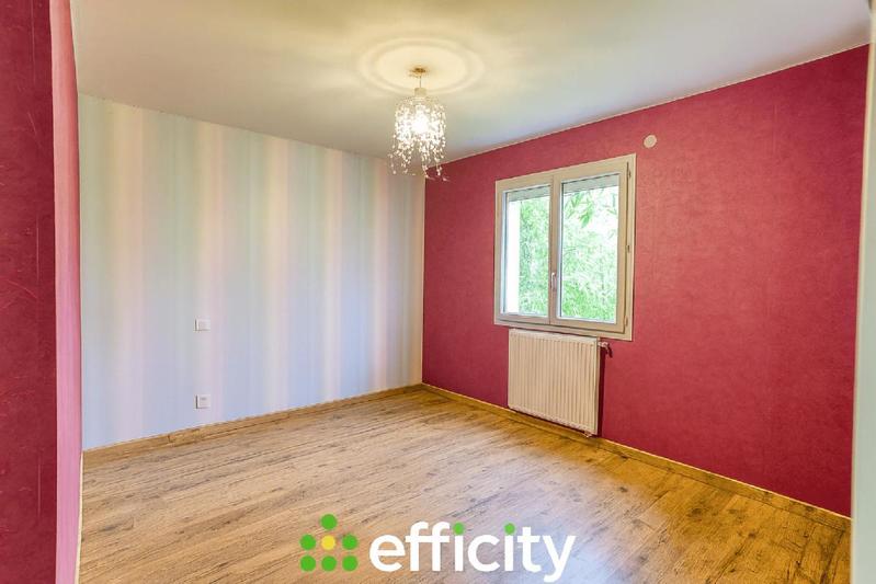 Maison - 186 m² - 7 pièces