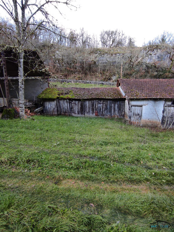 Maison ancienne - 100 m² - 2 pièces