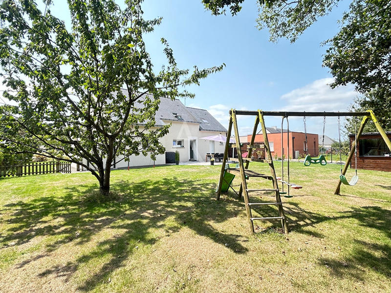 Maison - 148 m² - 6 pièces