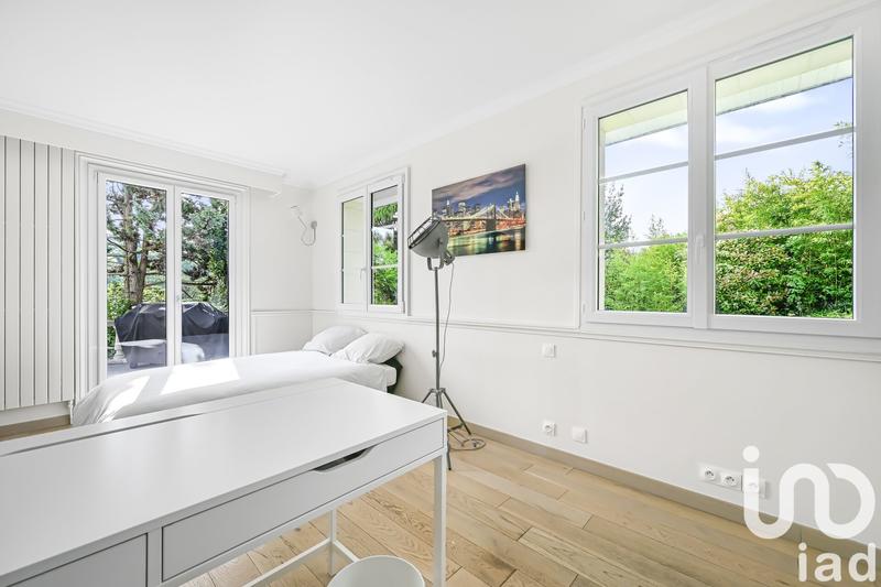 Maison - 190 m² - 8 pièces