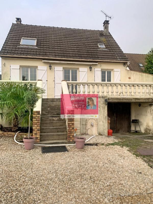 Maison - 95 m² - 5 pièces