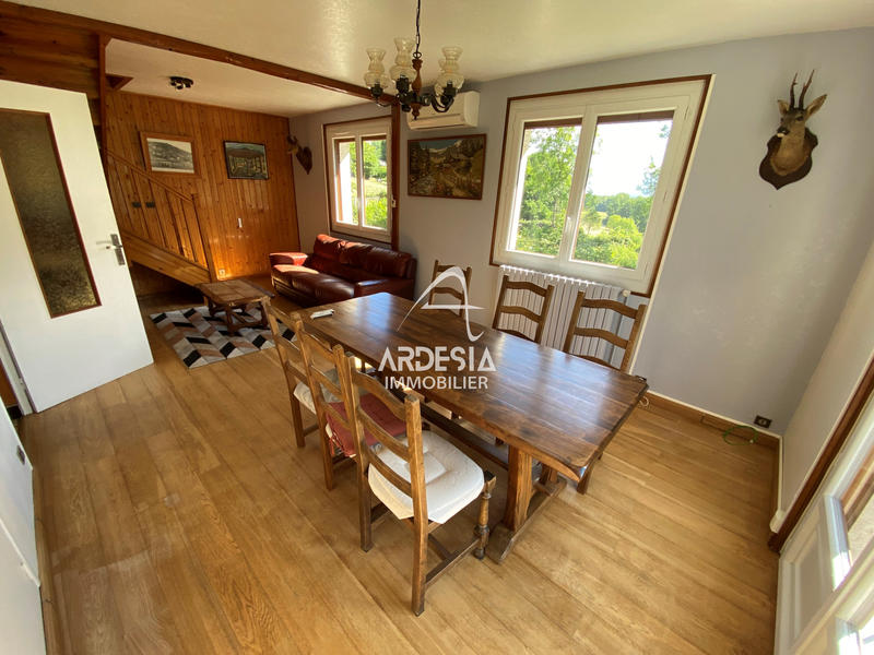 Maison - 108 m² - 5 pièces