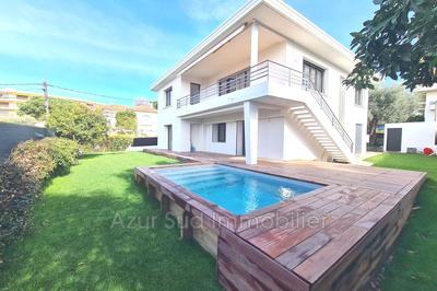 Villa - 150 m² - 5 pièces