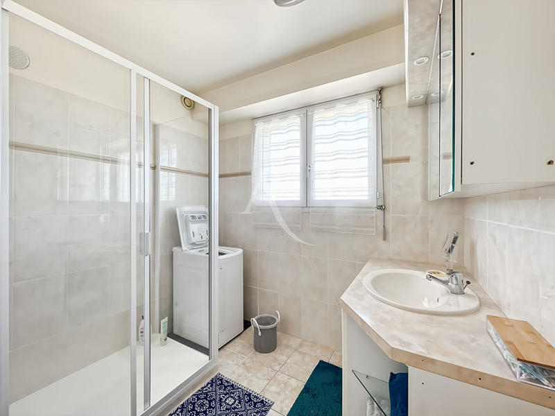 Appartement - 56 m² - 3 pièces