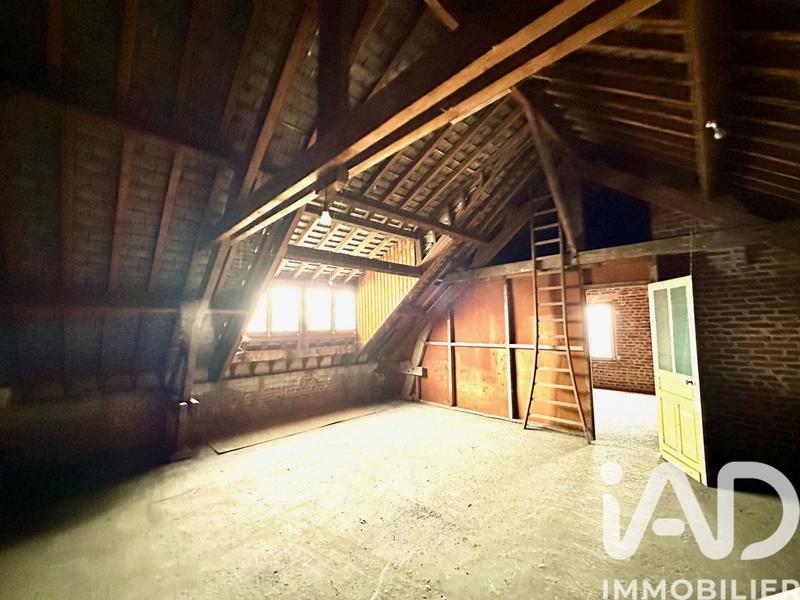 Maison - 300 m² - 14 pièces