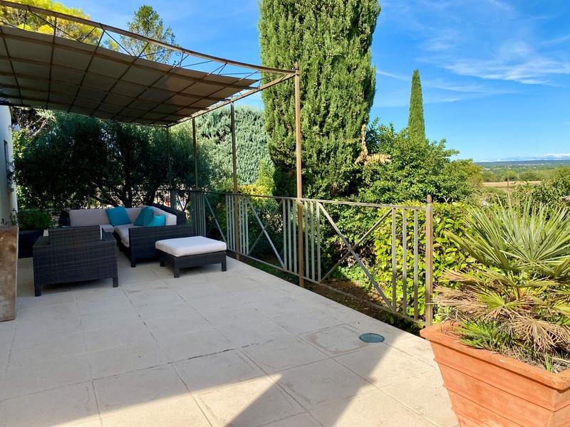 Maison - 200 m² - 6 pièces