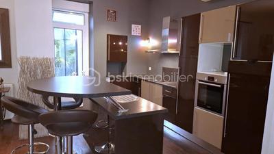 Maison de ville - 137 m² - 5 pièces