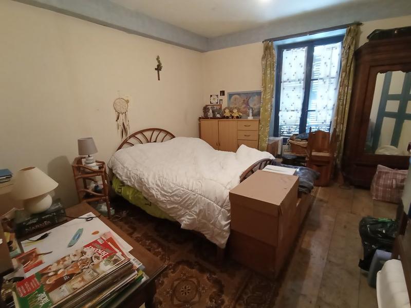 Maison - 152 m² - 8 pièces