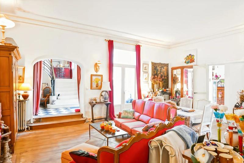 Hôtel particulier - 278 m² - 12 pièces