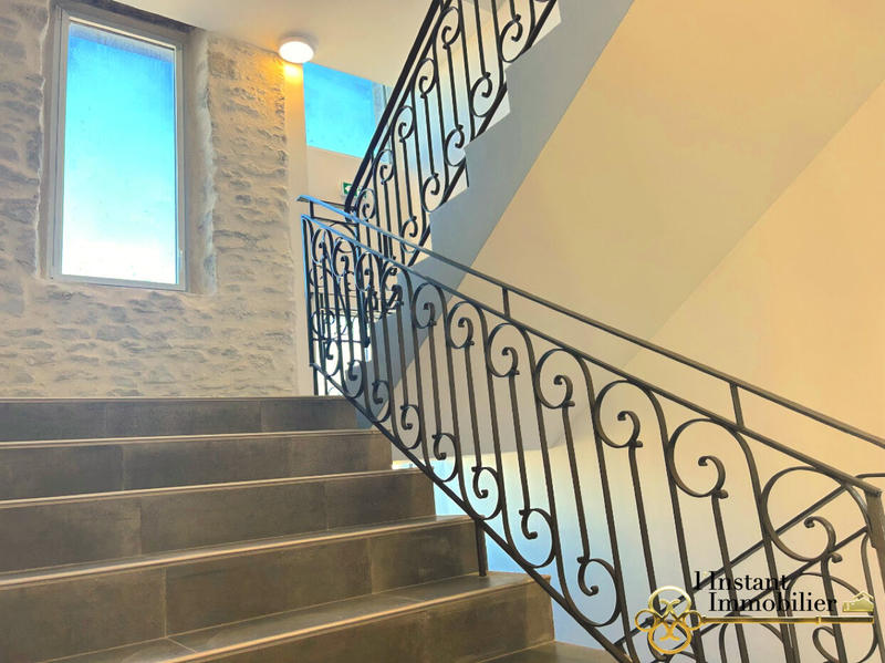 Appartement - 90 m² - 4 pièces