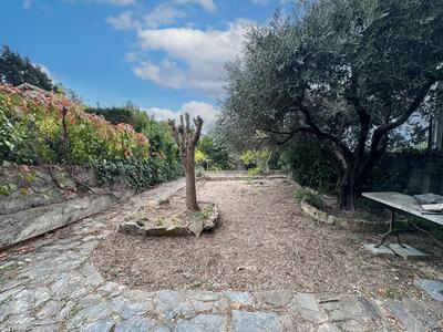 Maison traditionnelle - 136 m² - 6 pièces