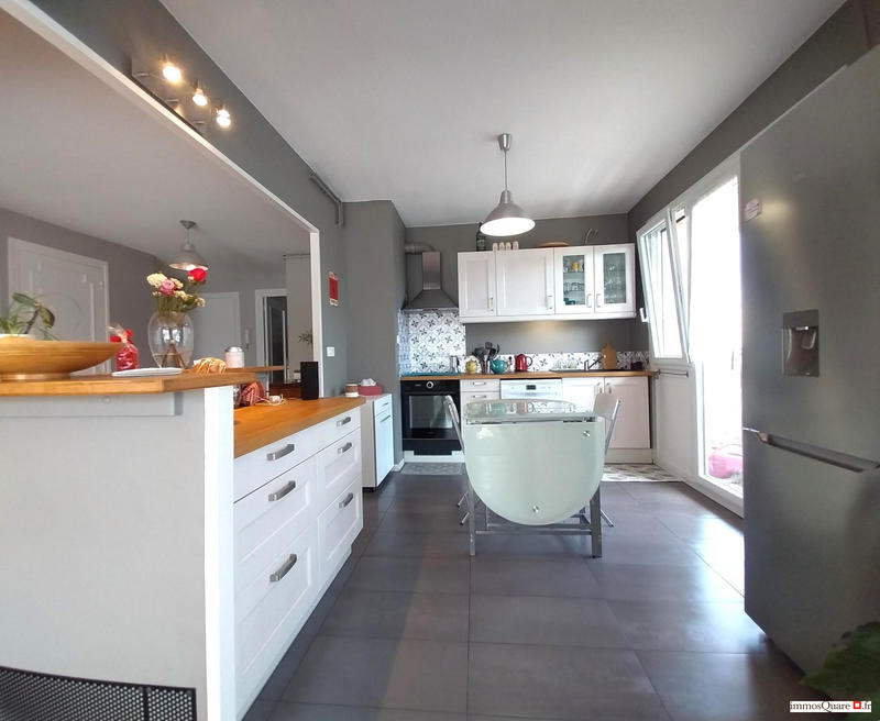 Appartement - 87 m² - 3 pièces