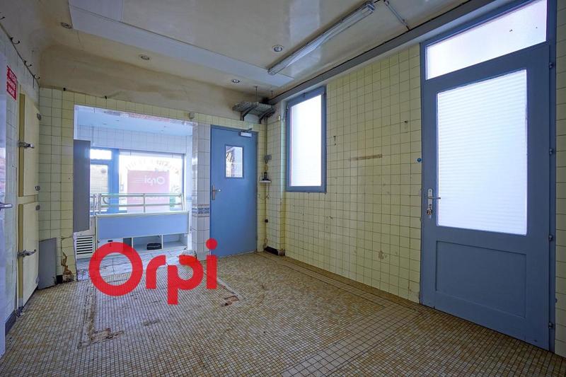 Local commercial - 64 m²