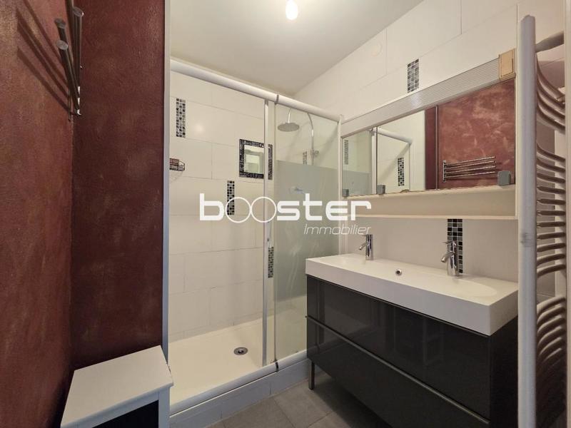 Appartement ancien - 90 m² - 5 pièces